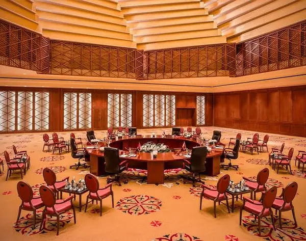 Jumeirah - venue for 2350 guests in Kuwait City (6)