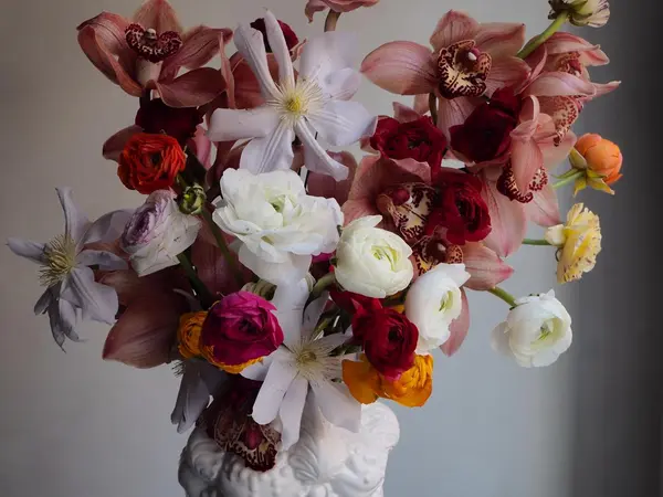 Pino Flowers - decor & flowers in Kuwait (1)