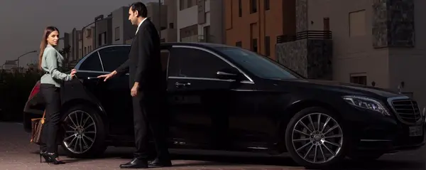 Q8 Grand Limo - transport in Kuwait (1)